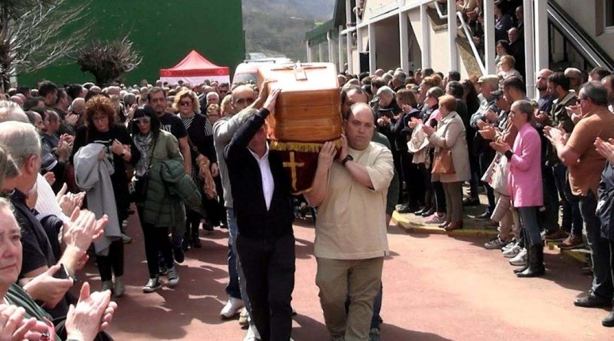 Entierro mineros de Laciana fallecidos en Asturias
