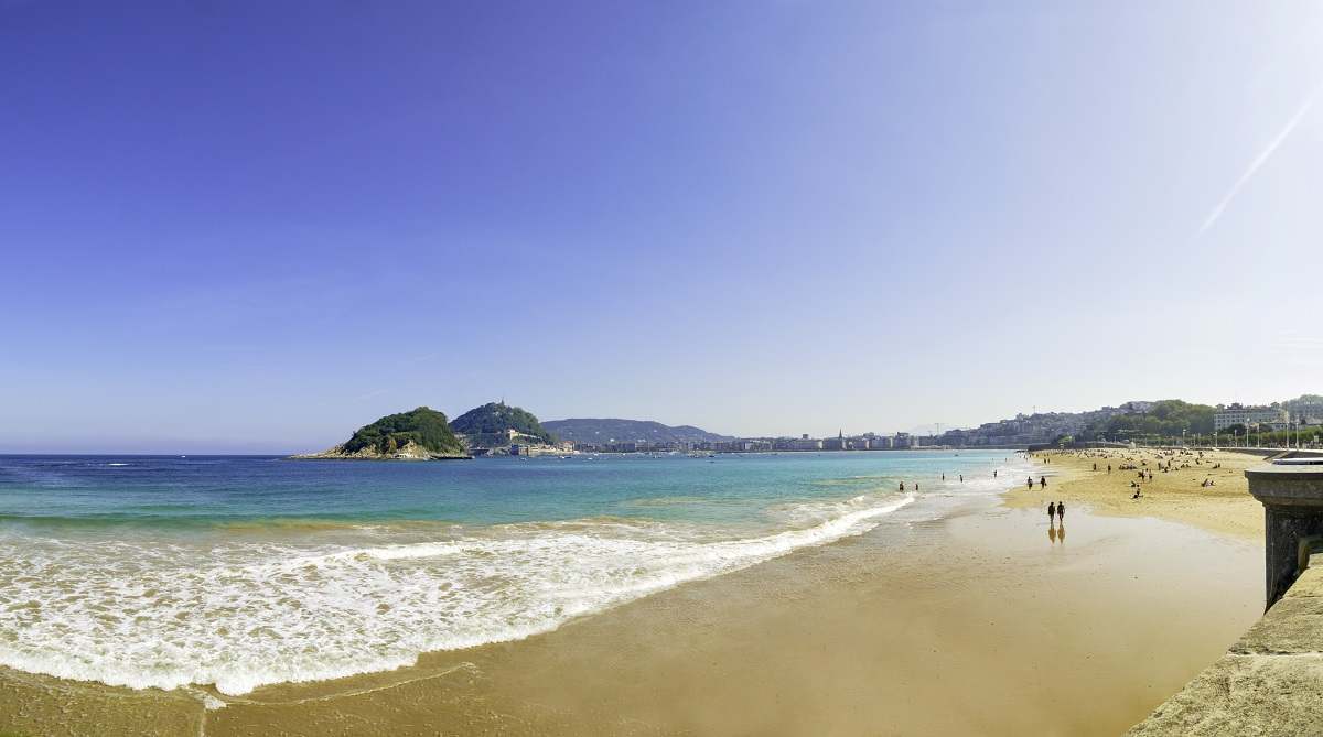 Panorámica de la Playa de La Concha, San Sebastian, Donostia.