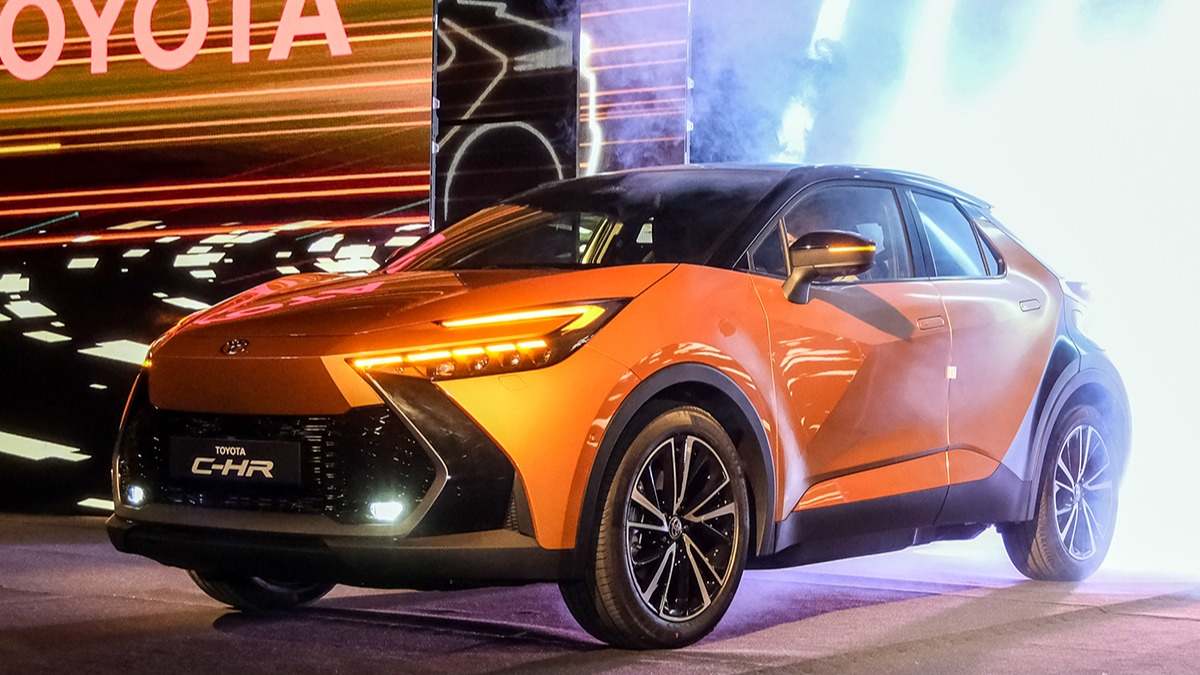 Toyota C-HR producción Turquía electrificación