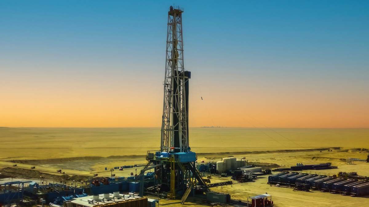 petróleo crudo Arabia Saudí materias primas