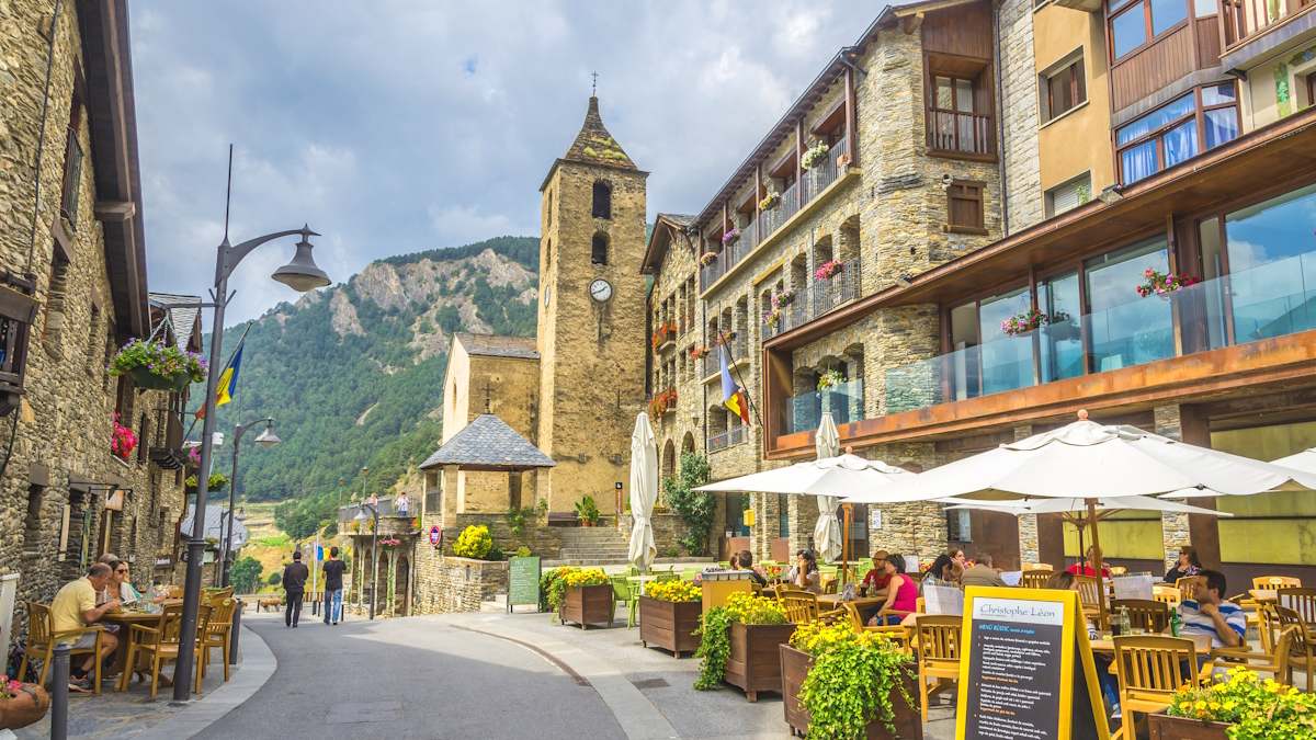 Andorra calles economía seguridad PIB