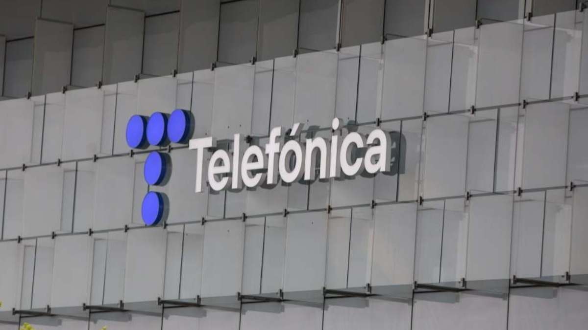 telefonica-fachada-logo-nuevo-ep.jpg