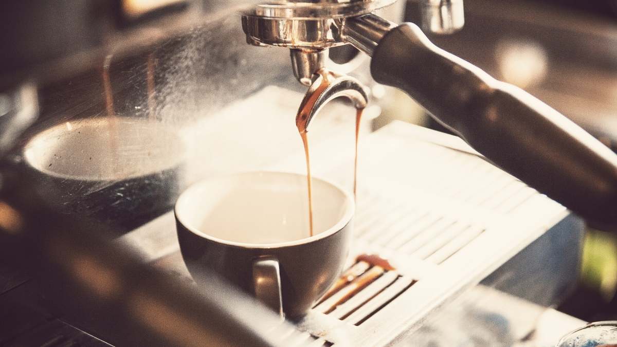 Imagen de archivo de un café. / Foto: iStock.