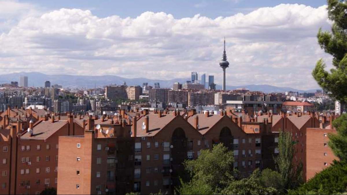 Vista del parque Cerro Tío Pío en Puente de Vallecas, Madrid | iStock