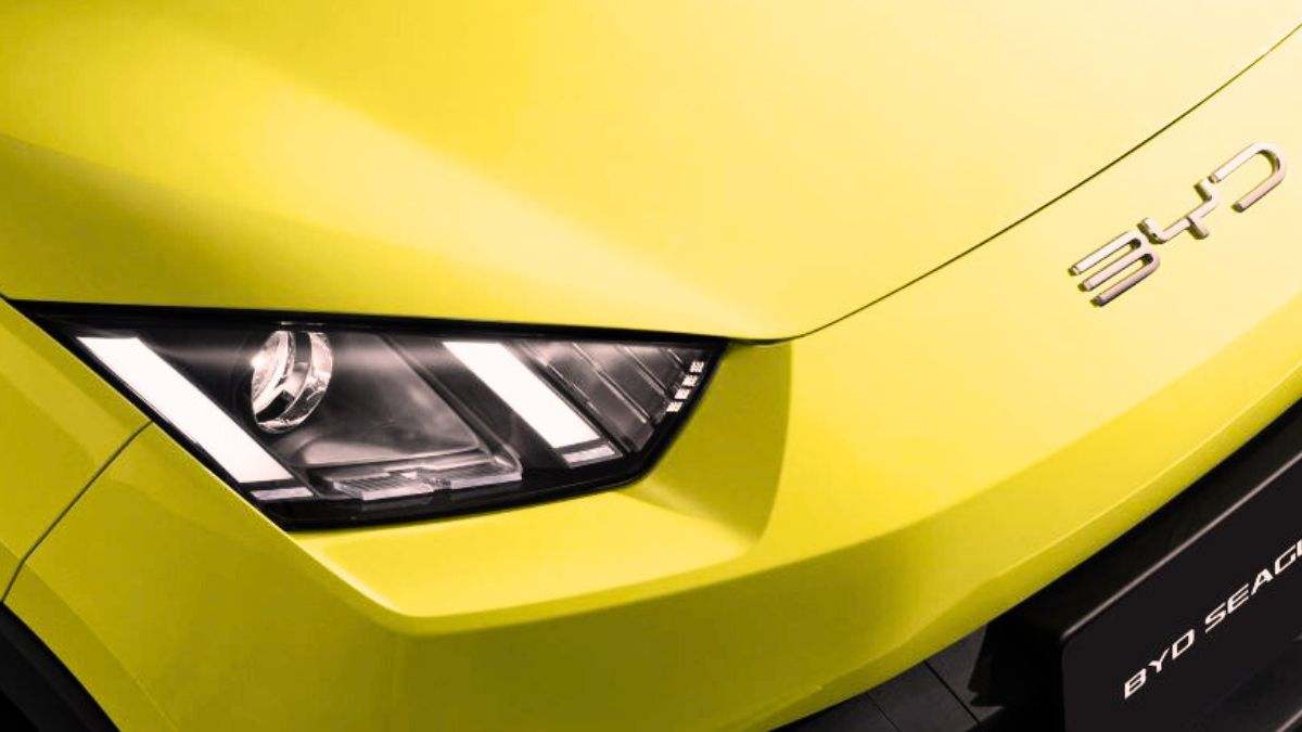 "Europa y EEUU temen a los coches eléctricos chinos", según BYD: el modelo de menos de 10.000 euros que amenaza a los fabricantes de la UE