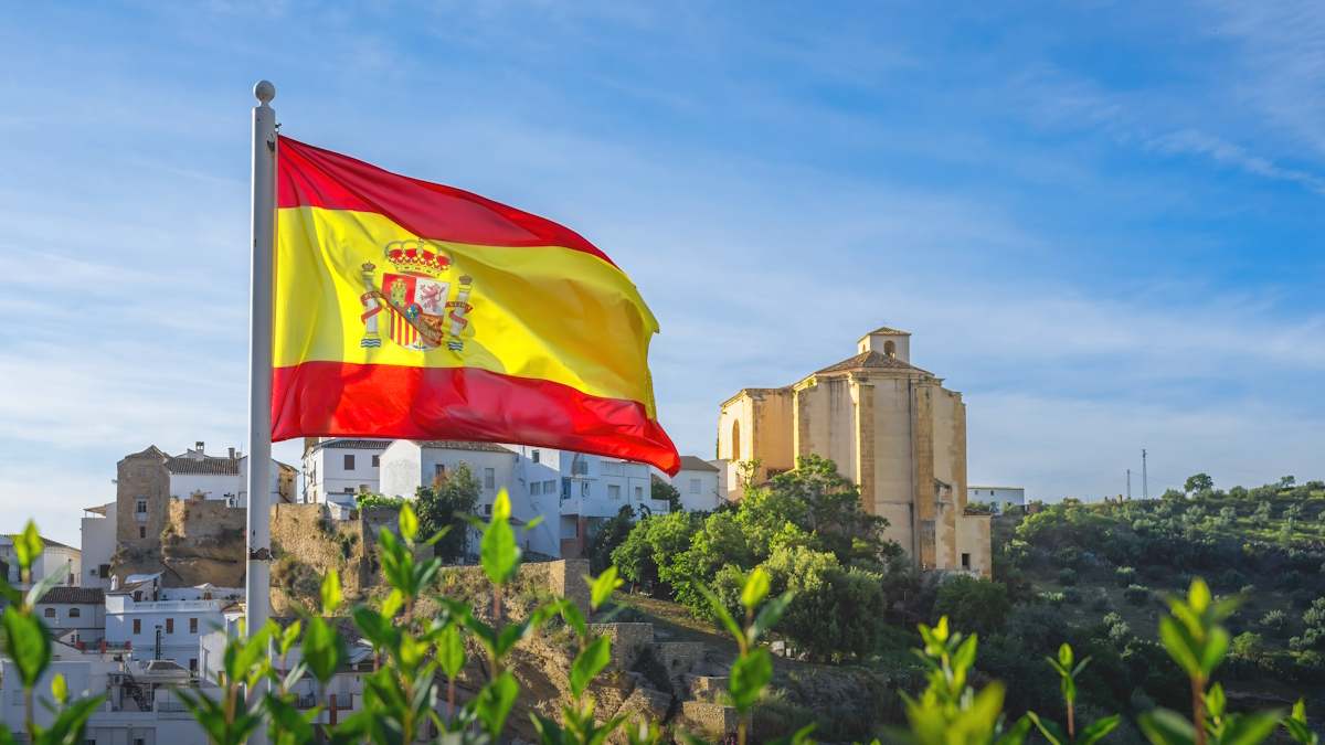 España indicadores bandera Setenil economía