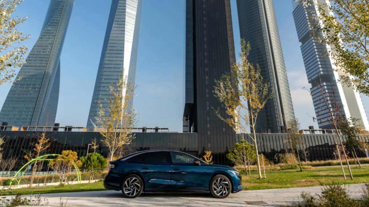 VW ID.7 berlina eléctrica