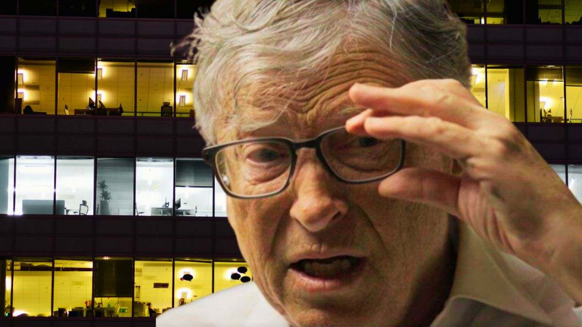 La predicción de Bill Gates sobre la semana laboral de tres días con la Inteligencia Artificial y el gran problema para que se aplique