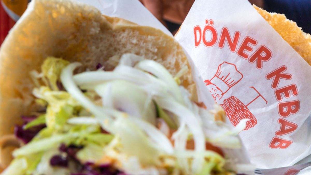 Cómo mide un kebab la economía y la inflación de Alemania conocida como 'Kebabflación' o 'Dönerflation'