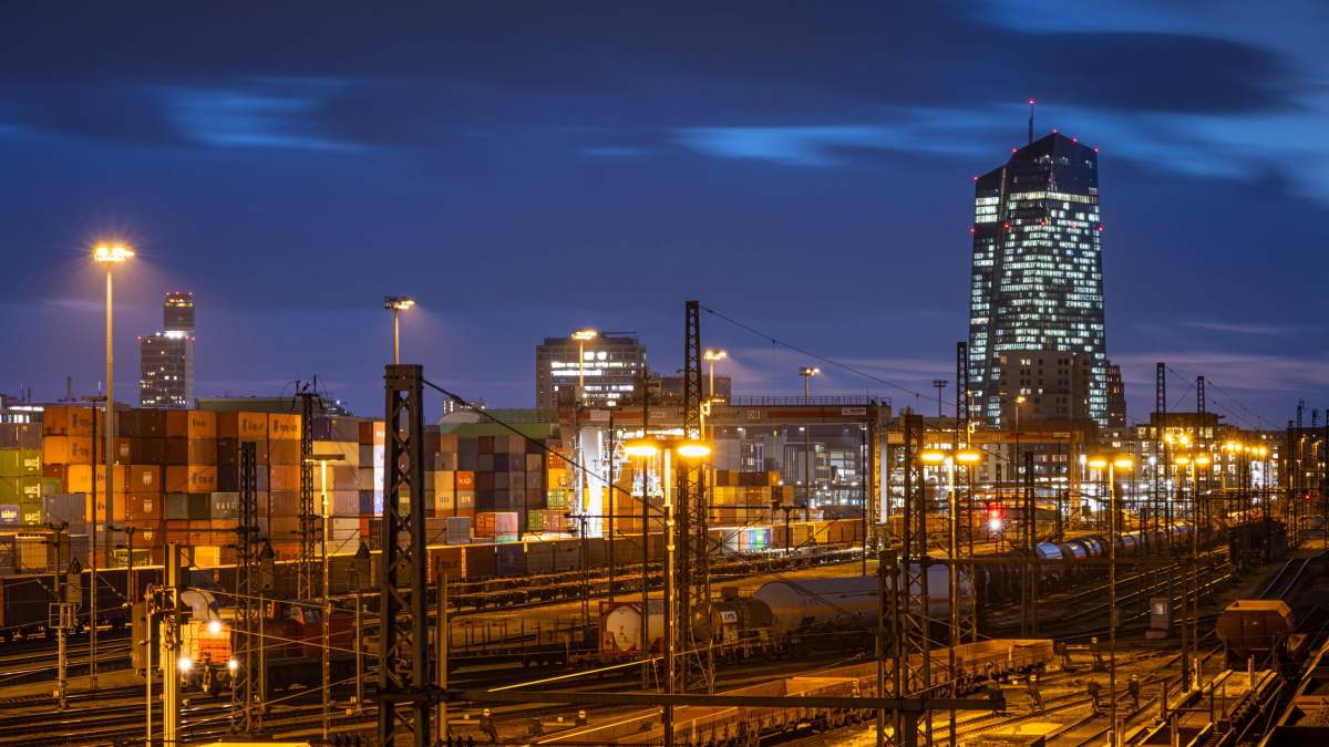 Edificio BCE trenes