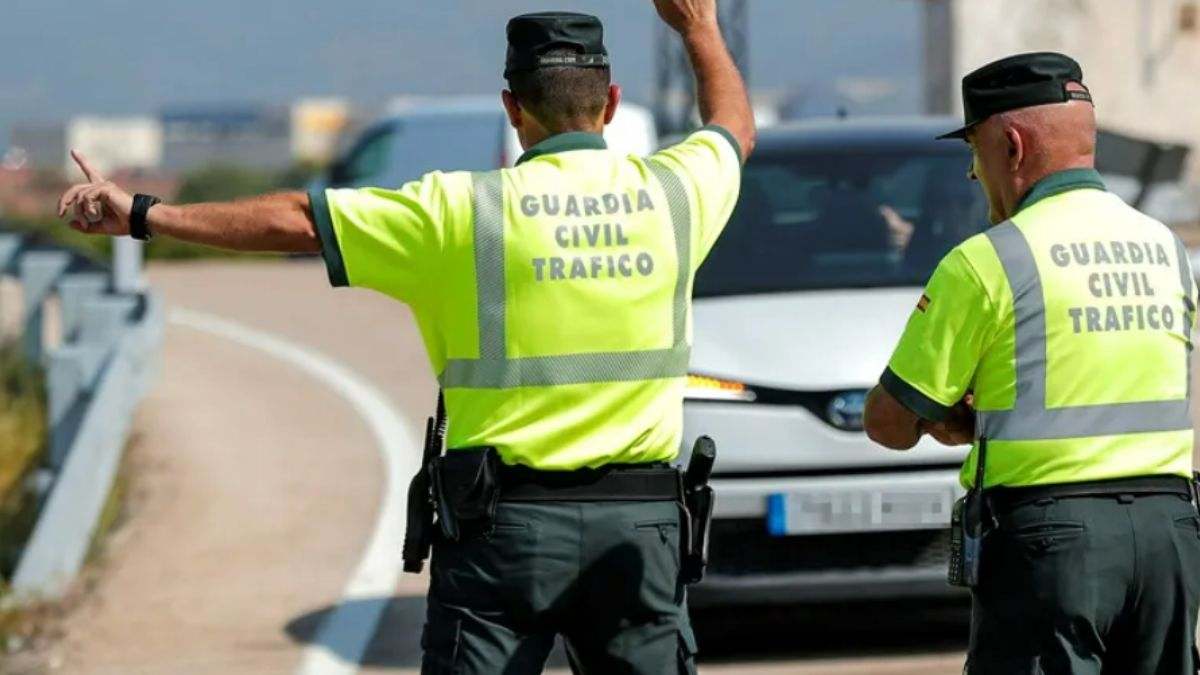 Esta es la pregunta que no debes responder en un control de Guardia Civil o Policía en carretera