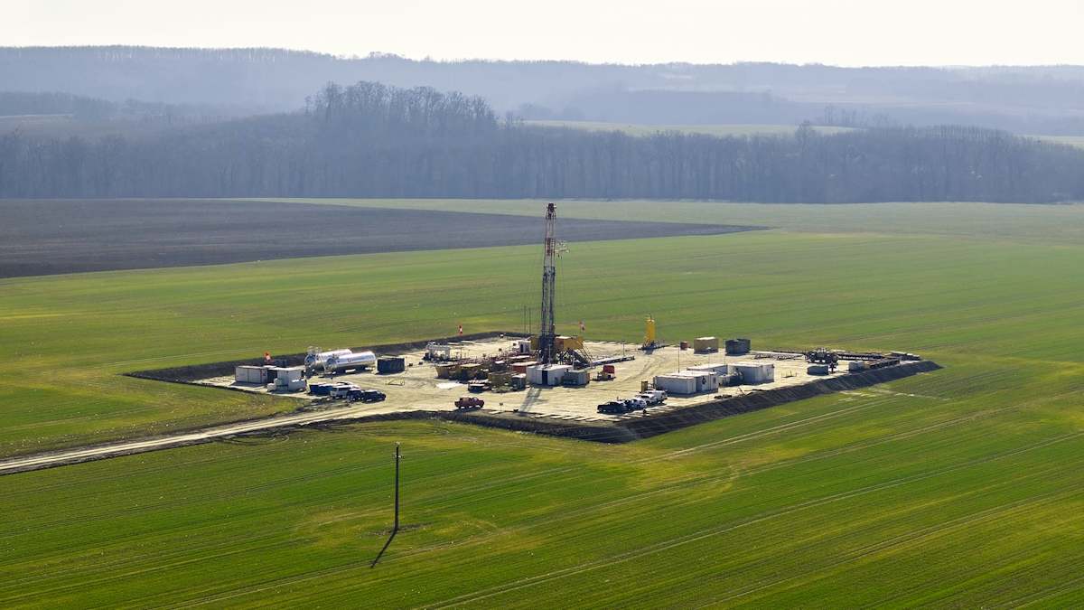 petróleo crudo descubrimiento hallazgo economía