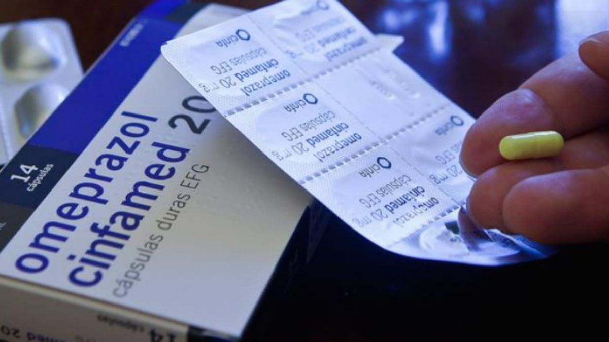 El Omeprazol ni protege el estómago ni es digestivo: los riesgos graves de tomarlo a diario y lo que dice la ciencia