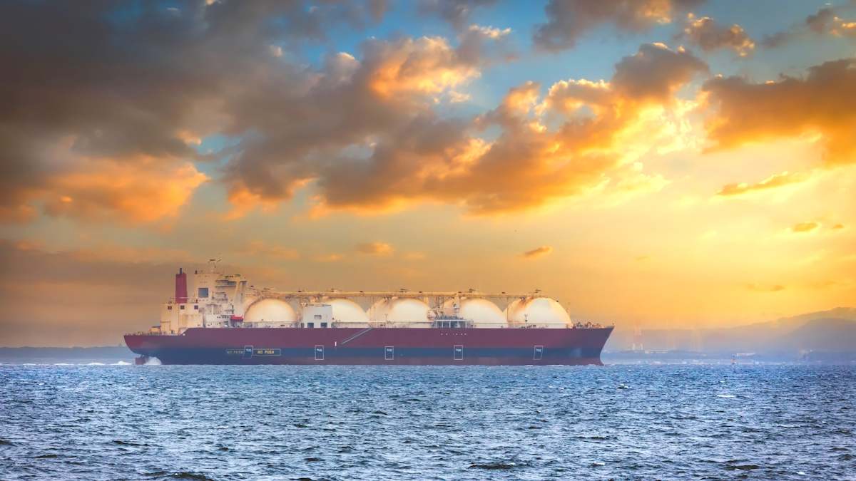 Metanero gas Rusia flota sombra