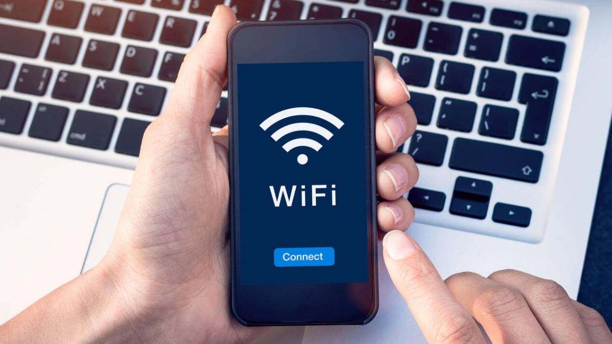 WiFi smartphone
