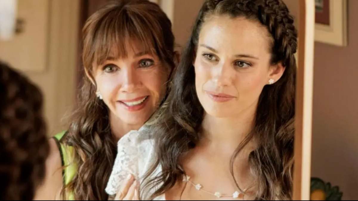 Victoria Abril y Lucie Lucas