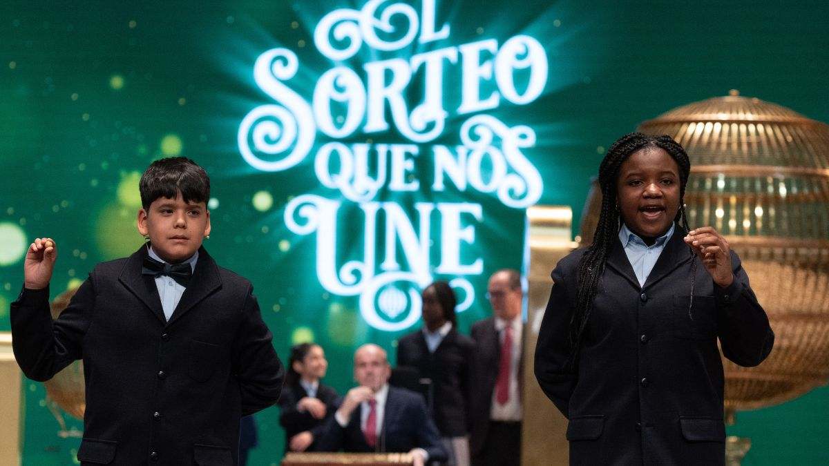 Loteria de Navidad 2024: en San Pedro del Pinatar, Murcia, ha sido premiado con el cuarto y quinto premio