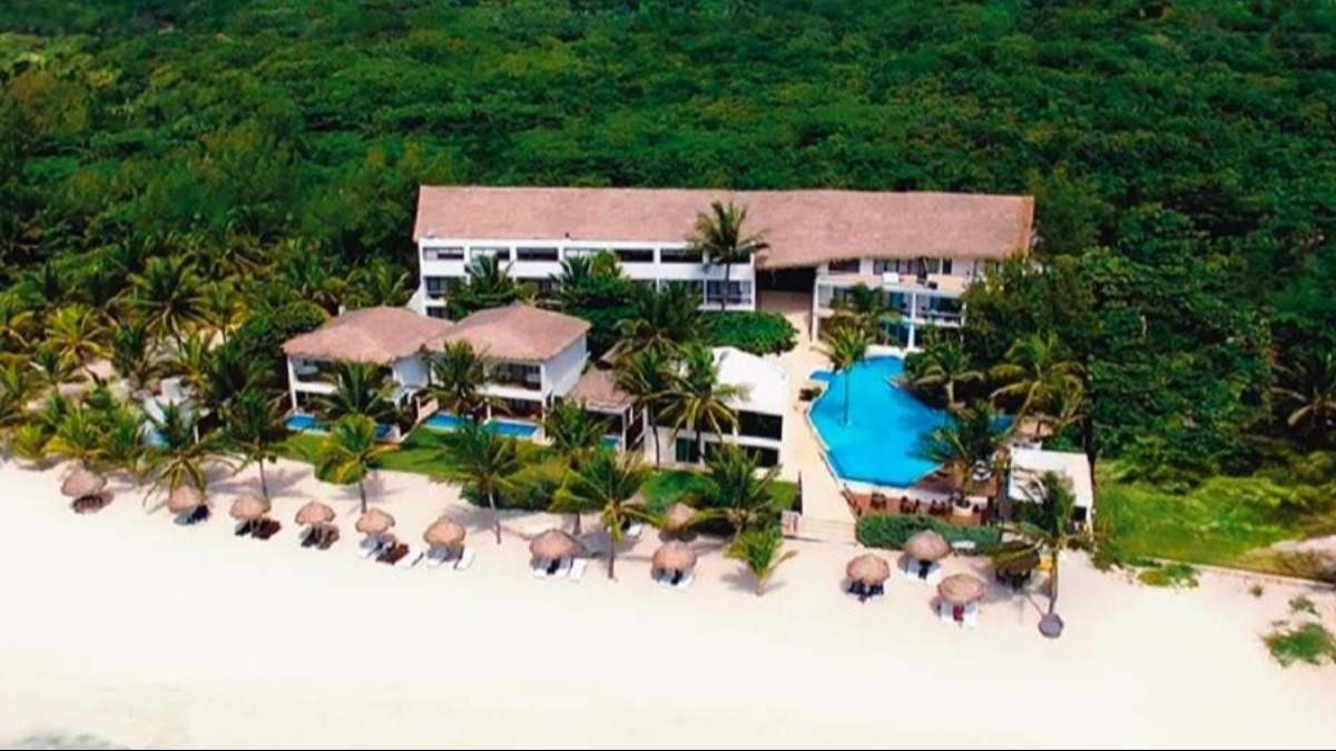 Hotel a pie de playa