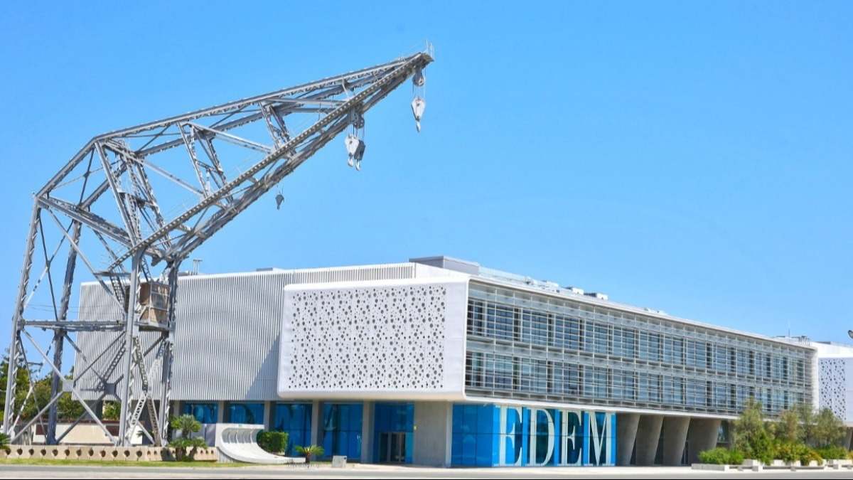 Uno de los edificios de Marina de Empresas.