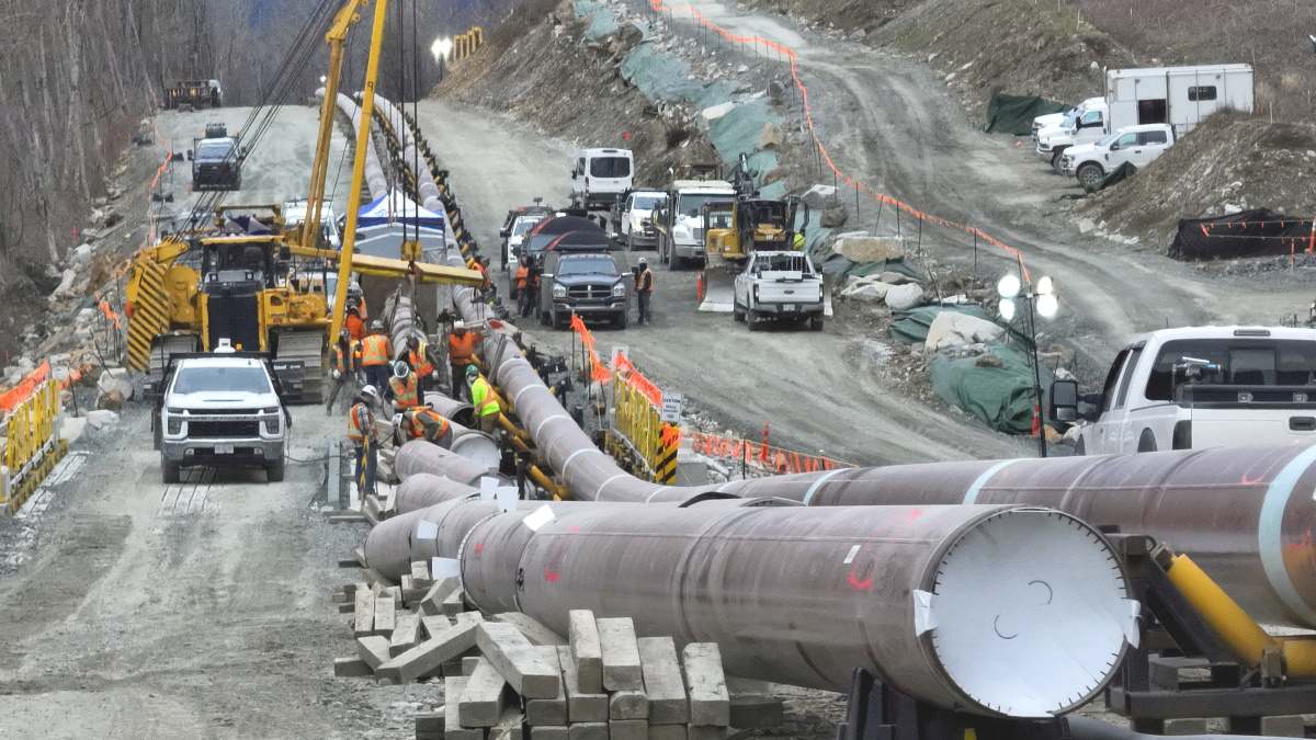 Oleoducto Canadá petróleo Trans Mountain arenas