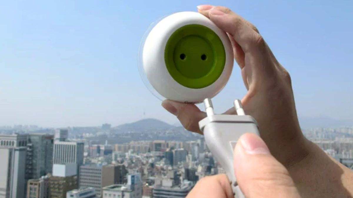 Adiós al enchufe tradicional y a los paneles solares: el nuevo dispositivo que genera 10 horas de energía gratis a través de las ventanas