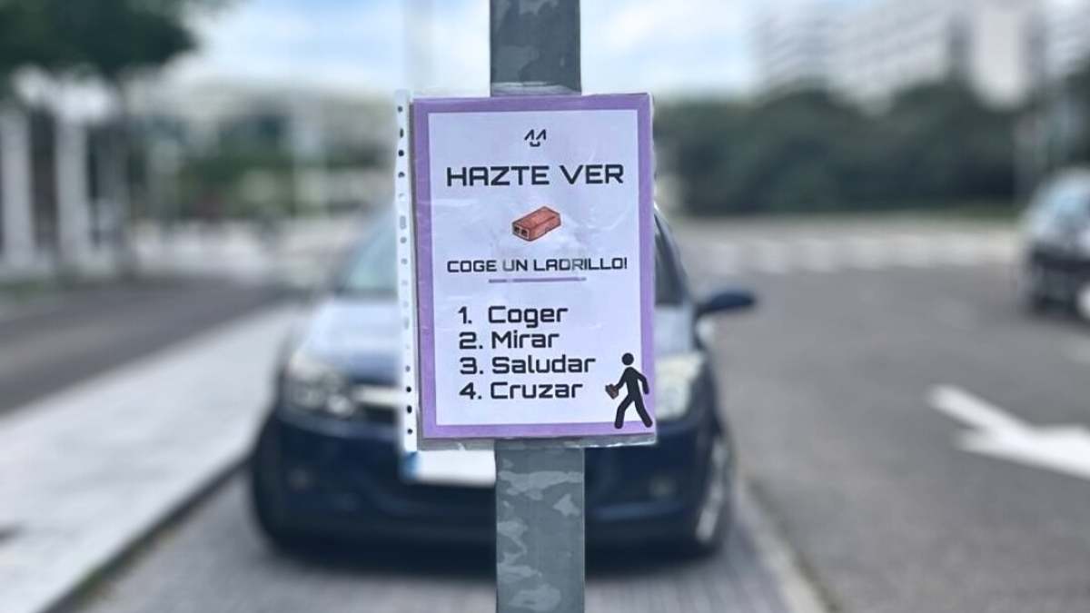 Hazte ver, coge un ladrillo llega a Valdebebas