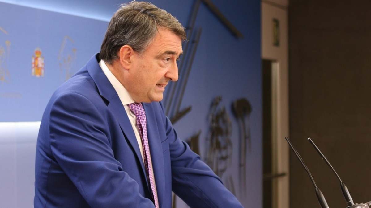 Aitor Esteban.