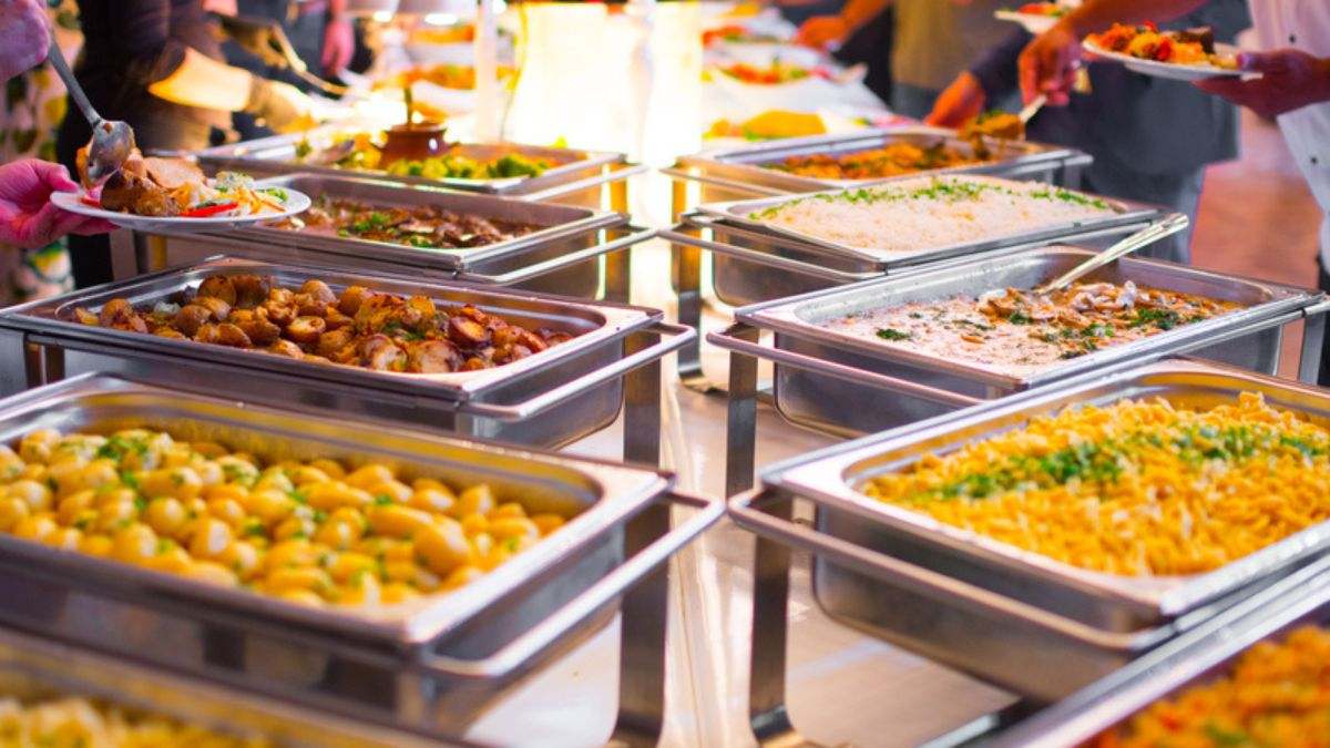 Así es el método chino para amortizar un buffet libre: los platos que nos hacen "recuperan la inversión"