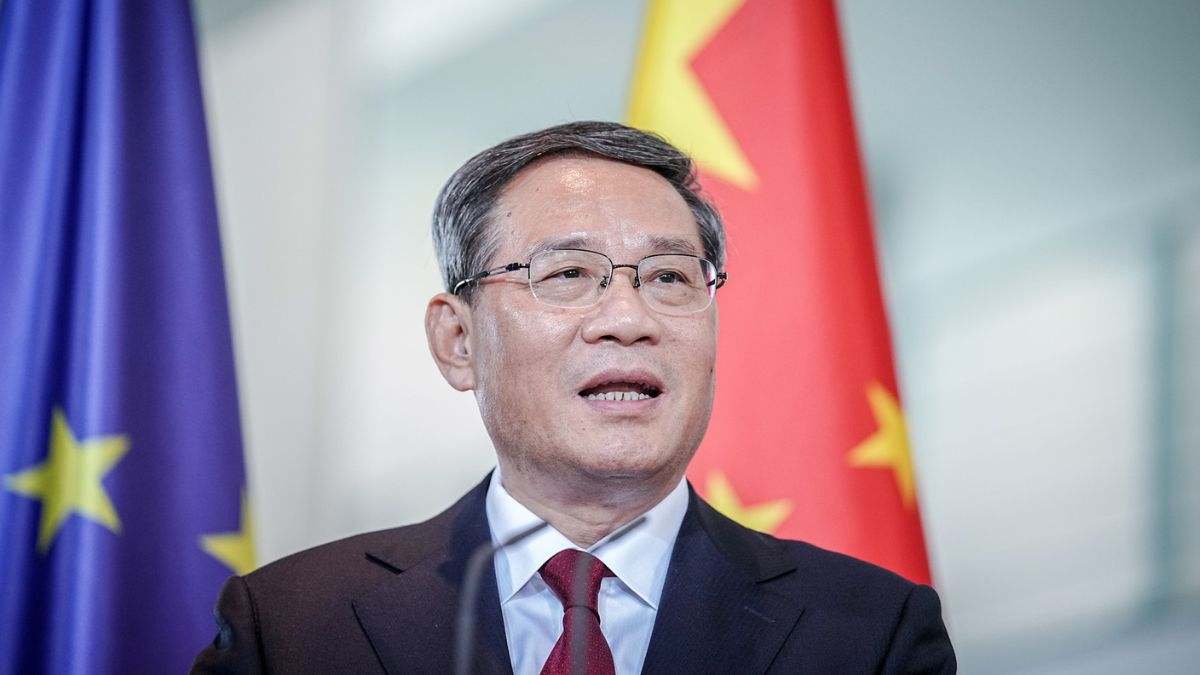 Surgen las réplicas chinas a los aranceles de la UE y EEUU.: "Nuestras fábricas enriquecen la oferta global"