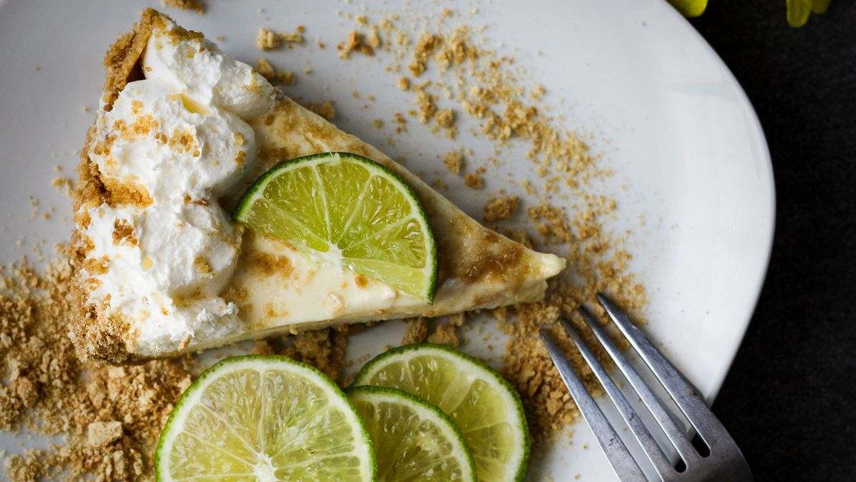 Tarta de pistacho y lima