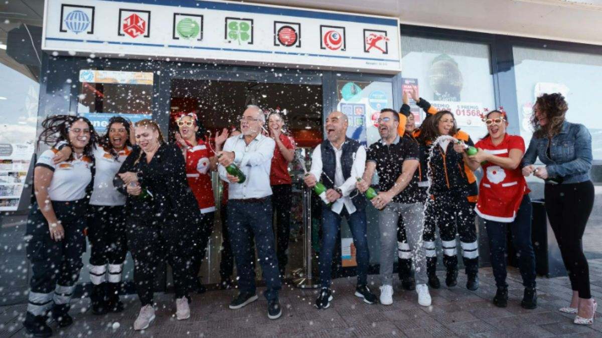 Esta es la 'gasolinera de la suerte' que celebra los premios de la Lotería de Navidad 2024