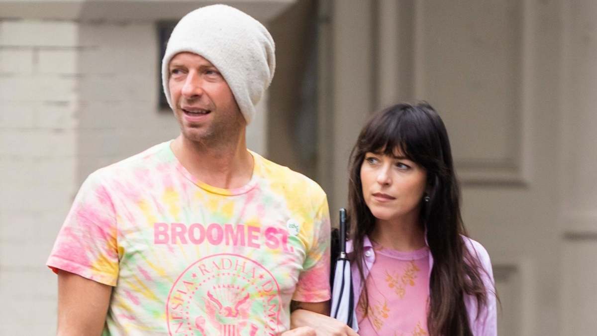 Dakota Johnson y Chris Martin