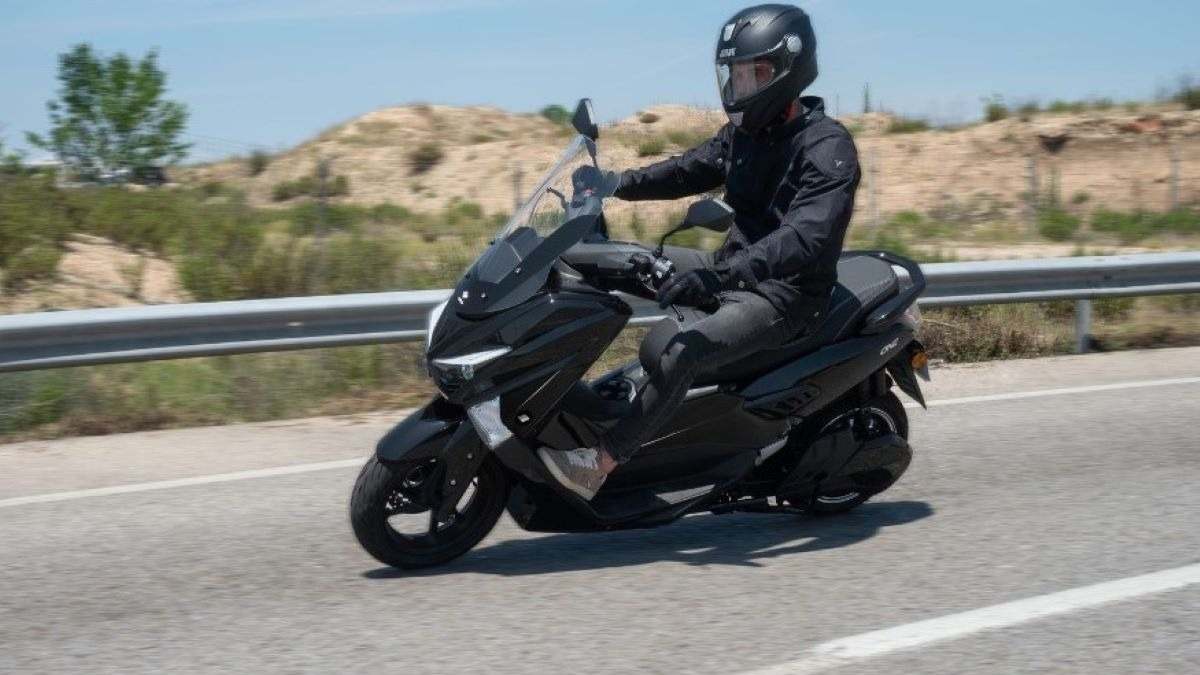moto velca 