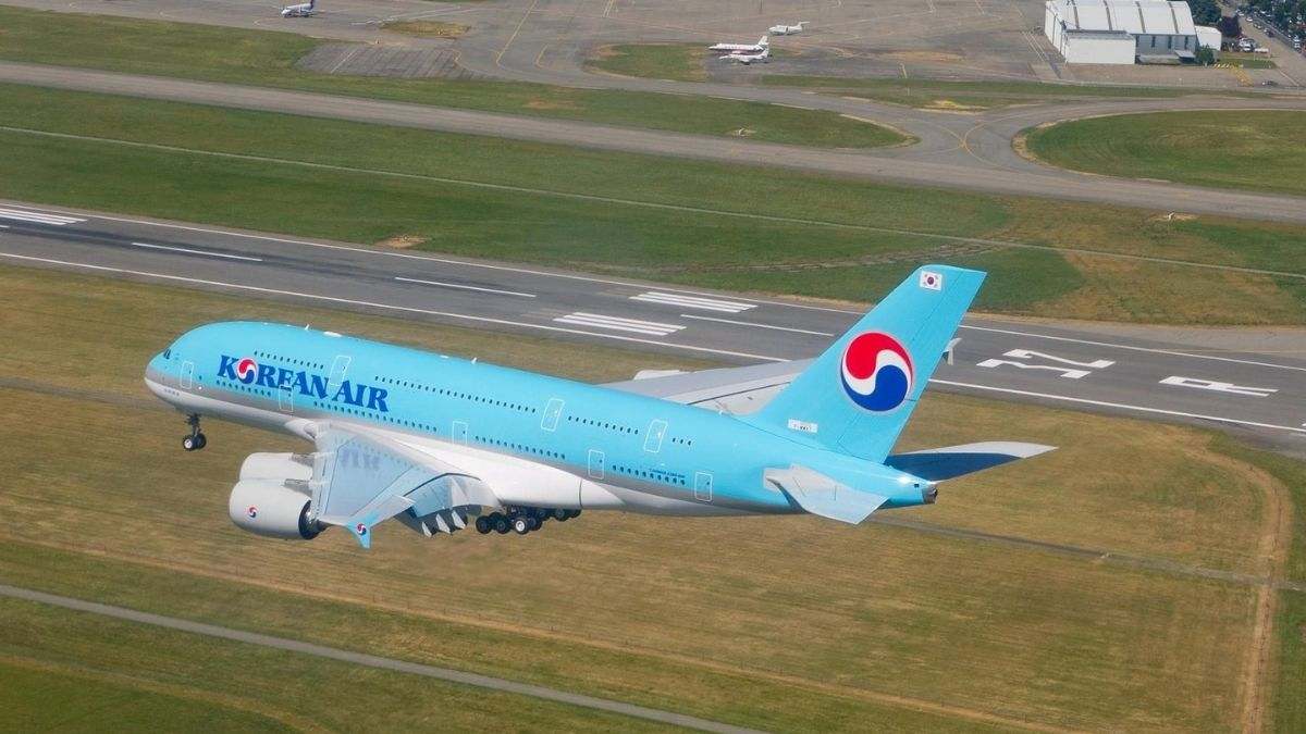El drama de Boeing continúa: 13 pasajeros heridos por un problema de despresurización en un 737 MAX de Korean Air