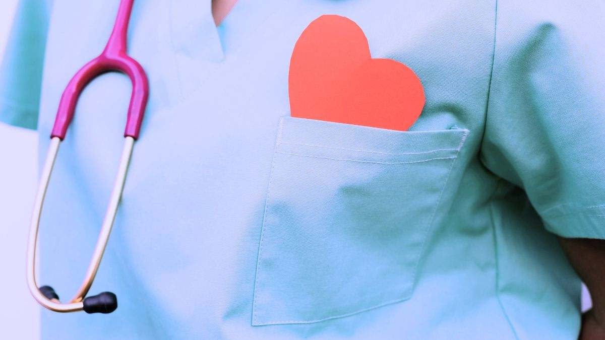 La cardiología es una especialidad médica que se enfoca en atender las situaciones de salud que afectan al corazón y los vasos sanguíneos