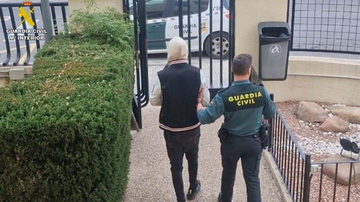 Imagen de uno de los detenidos.