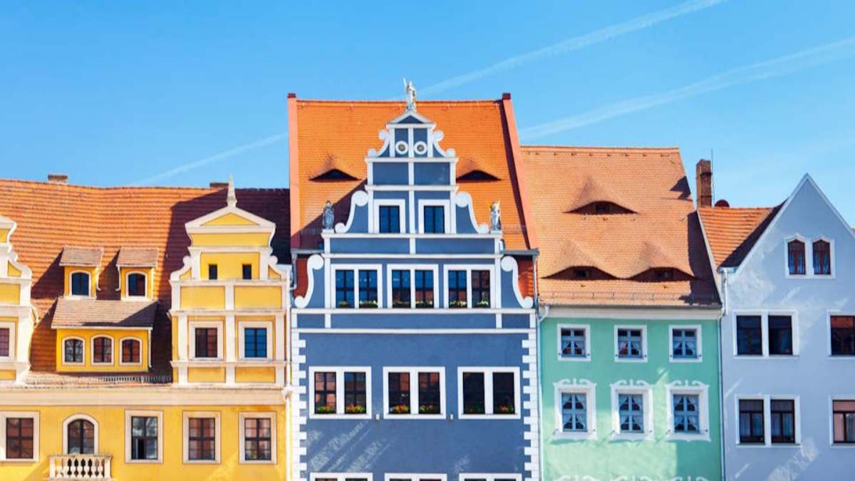 Viviendas coloridas en Estonia