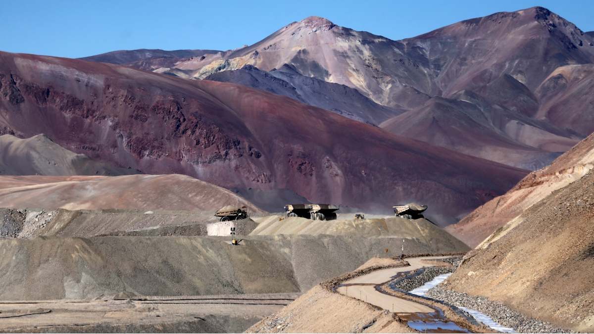 Yacimiento cobre oro plata argentina