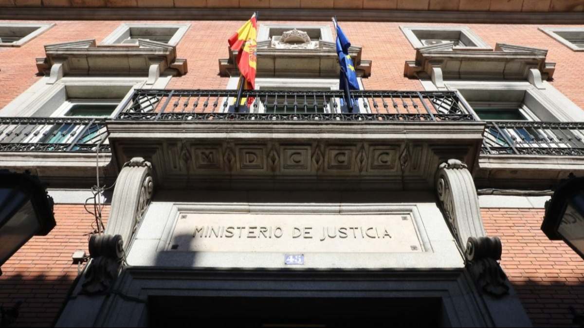 Fachada del Ministerio de Justicia.