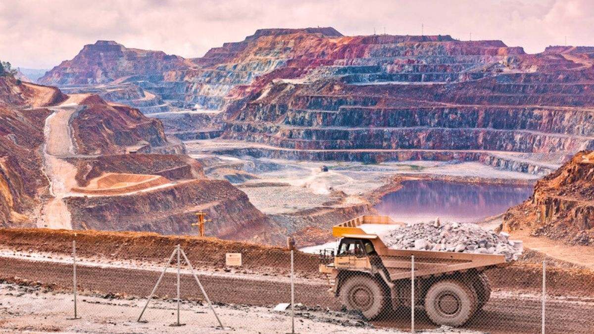 Cómo el 'oro de los tontos' que se extrae de Huelva podría resolver el conflicto ambiental de las baterías de litio de los coches eléctricos