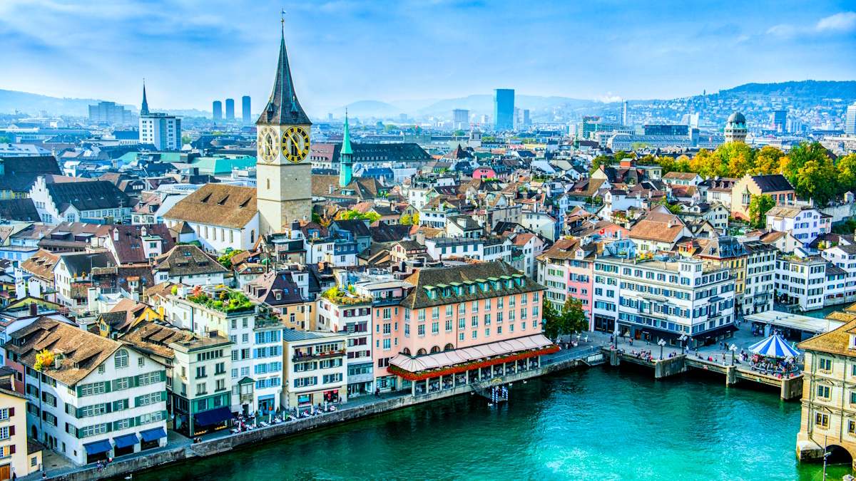 Suiza economía competitividad PIB divisas