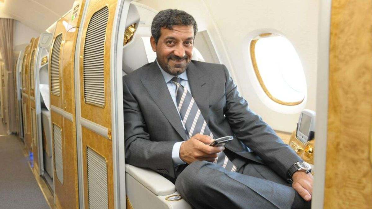 El CEO de Emirates regalará cinco meses de salario a su plantilla por el éxito de la empresa: no es la primera vez que reciben esta "paga extra"