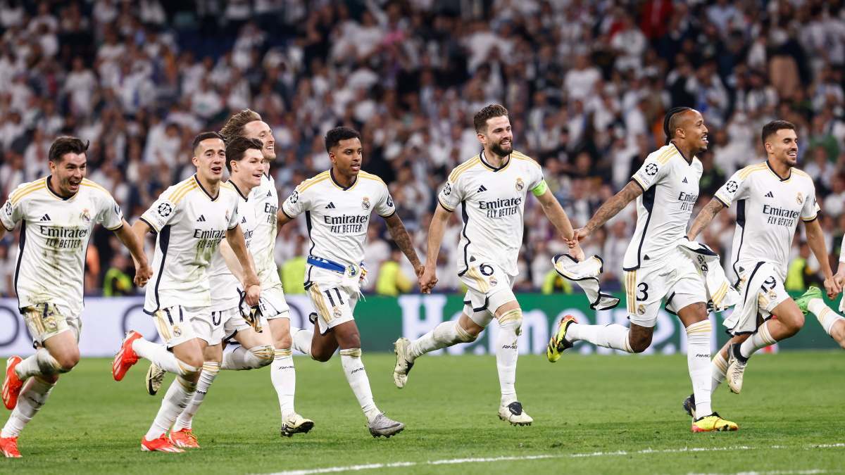El Real Madrid celebra su pase a la final de la Champions League.
