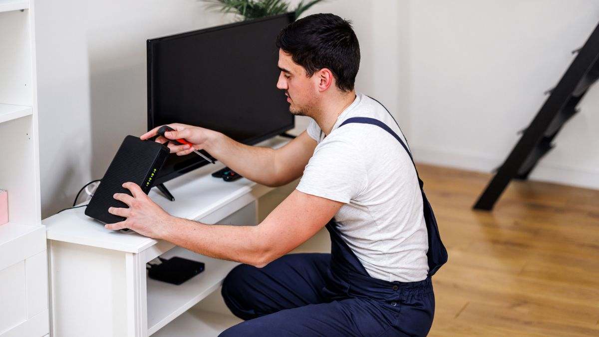 Los cinco lugares donde jamás debes colocar el router WiFi, según los expertos