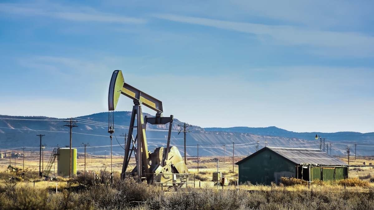 petróleo crudo gas yacimiento materias primas