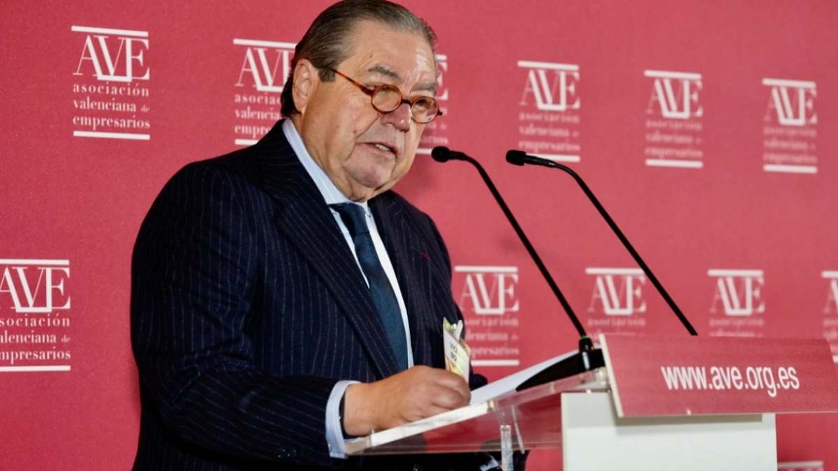 Vicente Boluda.