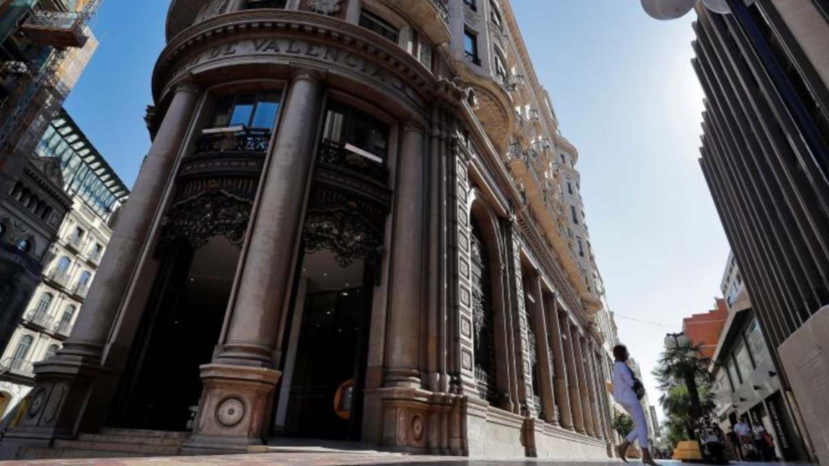Sede CaixaBank en Valencia, en el antiguo Banco de Valencia.