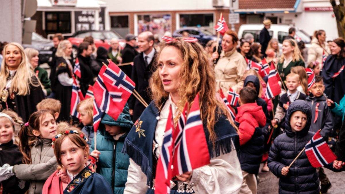 El plan para llenar la "España vaciada" de nórdicos: "Se buscan repobladores noruegos para pueblo castellano"