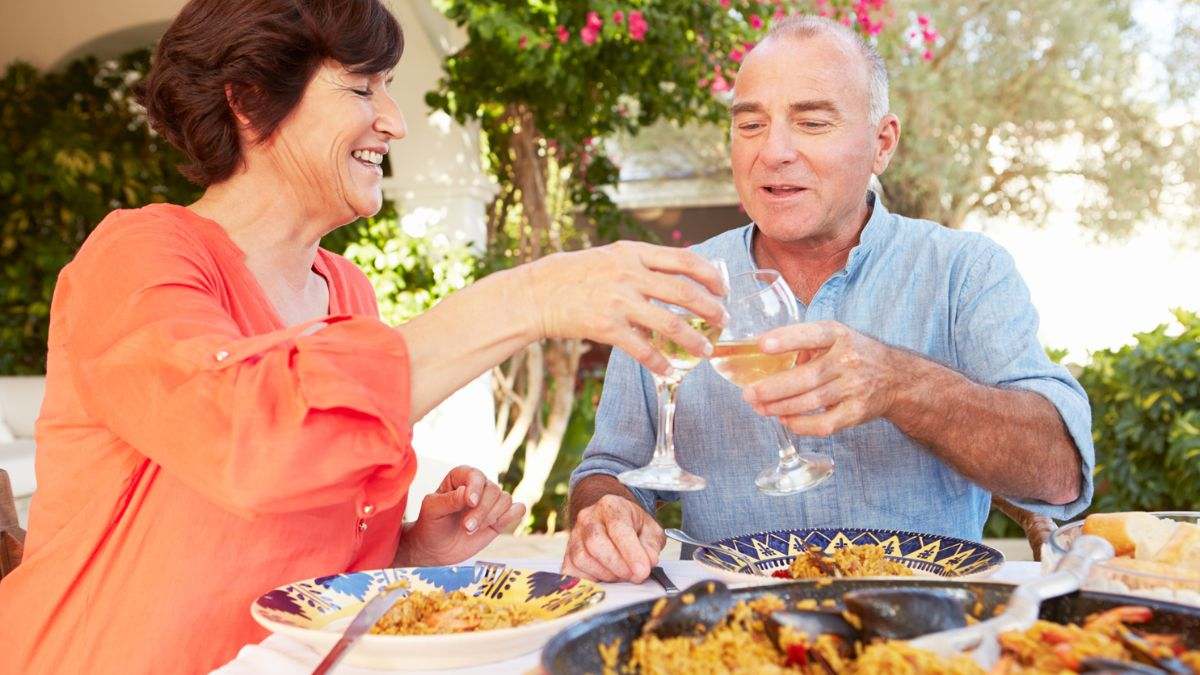 Que le falta a la dieta de los espanoles para vivir mas de 100 años