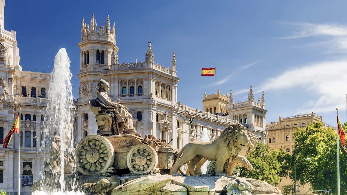Madrid España bandera economía